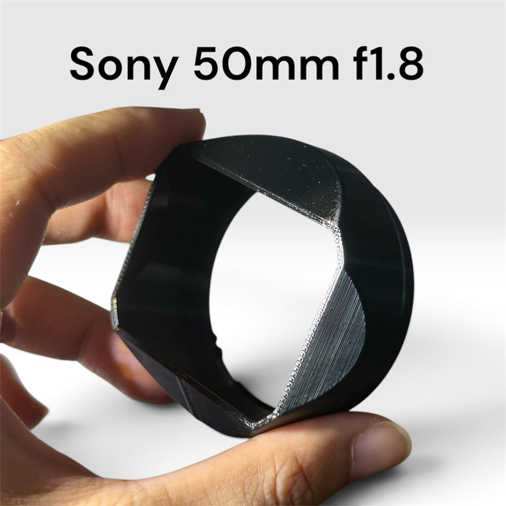 ฮูดเลนส์สี่เหลี่ยม Sony 50mm f1.8 fe
