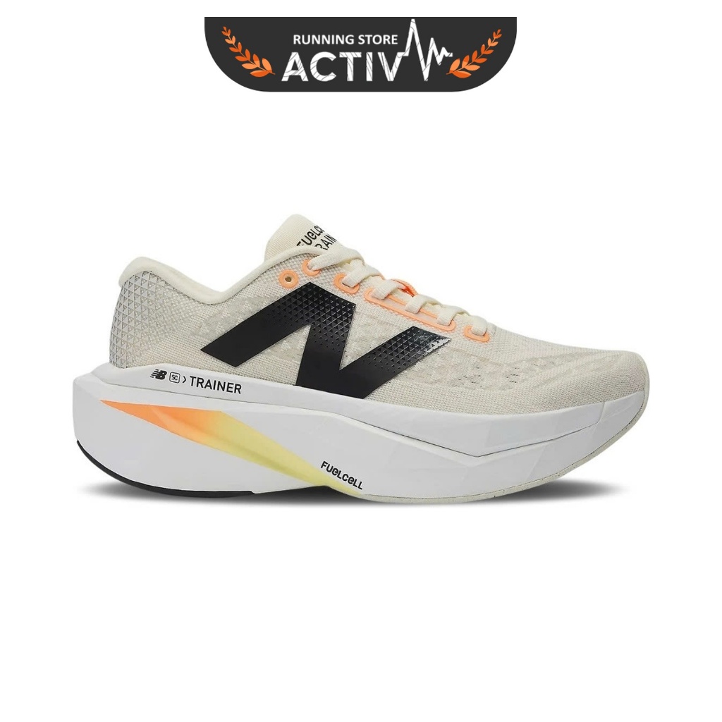 New Balance FuelCell SC Trainer V3 รองเท้าวิ่งผู้หญิง - สีเบจ