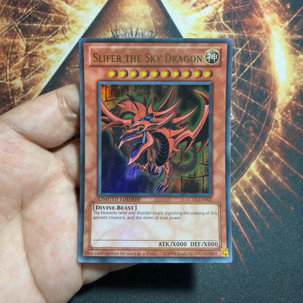 การ์ด Yugioh (UK) - LC01-EN002: Slifer The Sky Dragon; หายากเป็นพิเศษ