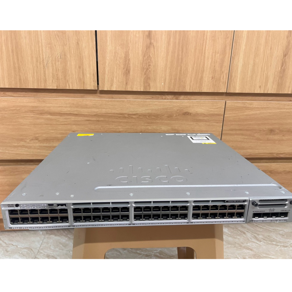สวิตช์ Cisco Catalyst WS-C3850-48 UPOE / 24 UPOE (มือสอง)