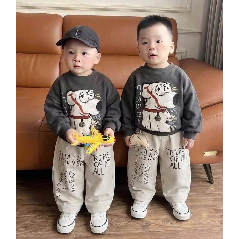 ชุดเสื้อสเวตเตอร์หนังปลาสไตล์เกาหลีผสมกางเกงขนเป็ดสีกากีสําหรับเด็กผู้ชายขนาด 8-20 กก. - การควบคุมคุณภาพ เสื้อ 42