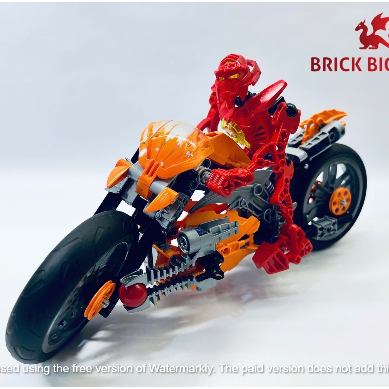 VINTAGE HERO FACTORY - HERO FACTORY INSTALLATION TOY - 7158 Furno Bike ไม่มีกล่องอย่างเป็นทางการ