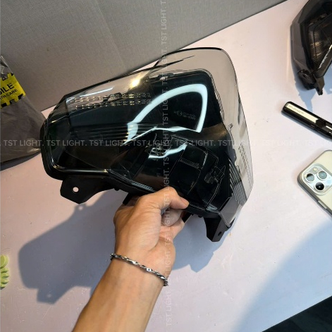 ฐานวางกระจกหลัง Visio 20-26 ทําให้กระจกควัน audi ติดตั้งแบบ Zin