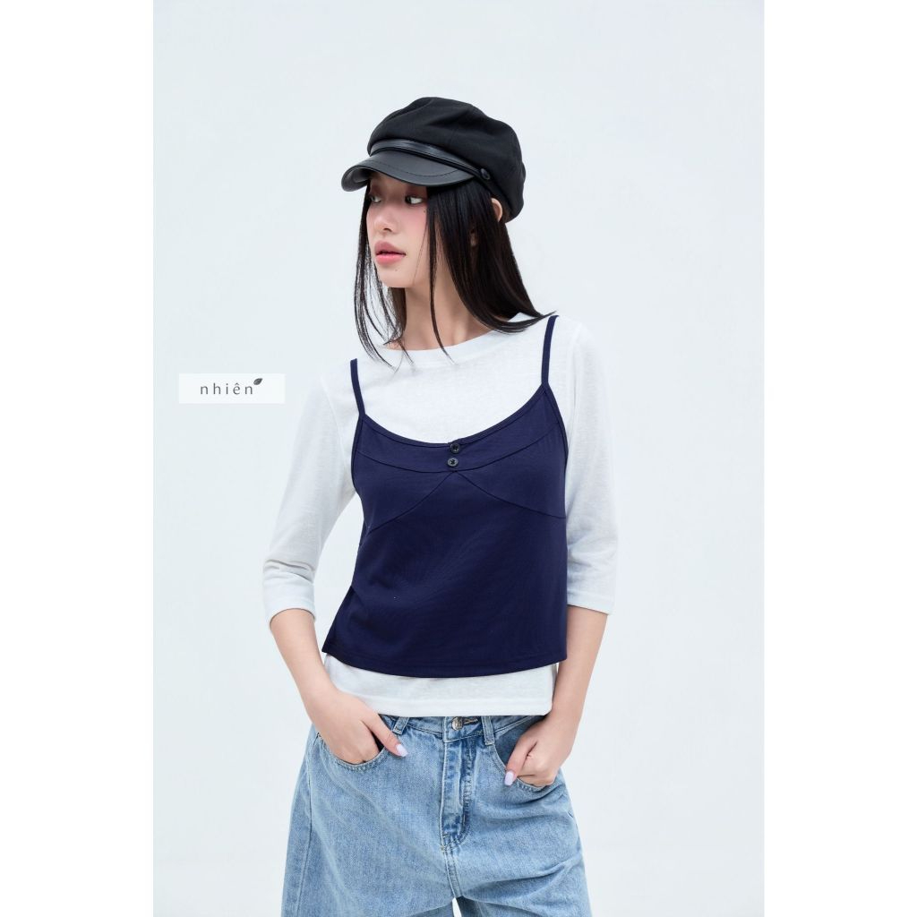 Vera Set - เซ็ตเสื้อคล้องคอติดกระดุม 2 ตัว พร้อมเสื้อยืดกระดาษครึ่งแขน nhien.official NSB00013
