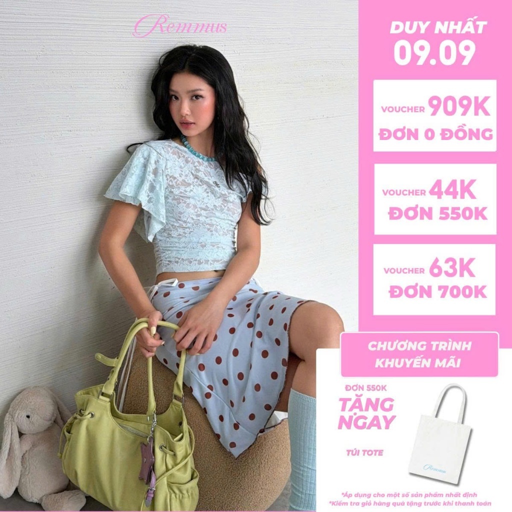 เสื้อลูกไม้ Crush - Remmus | เสื้อปาดไหล่ลูกไม้ซีทรู - คอลเลคชั่น ACID CANDY
