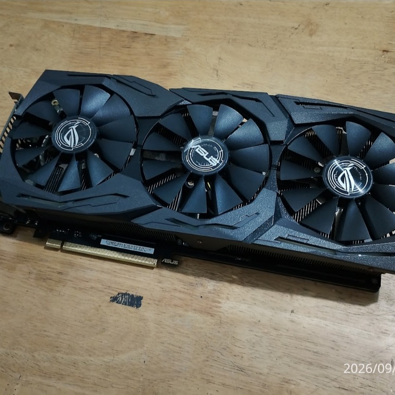 VGA GTX 1080 Ti 11GB ทํางานไม่เสถียรเมื่อหันขึ้น ไม่ขายต่อตายสําหรับช่างซ่อมเมนบอร์ด