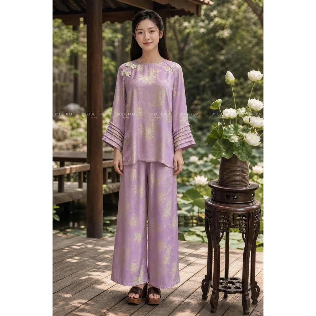 (BOAT SHOP) ชุดพุทธ - PP Set พร้อมผ้าไหมผ้าและเบญจมาศ (pp070)
