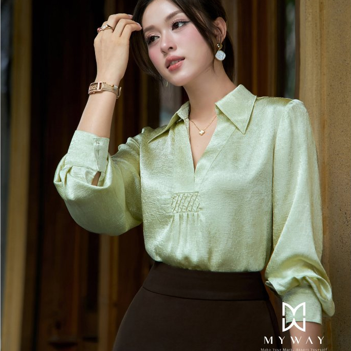 เสื้อเชิ้ตผู้หญิง MY WAY ทรงหลวม คอปกเยอรมัน 2MA14330