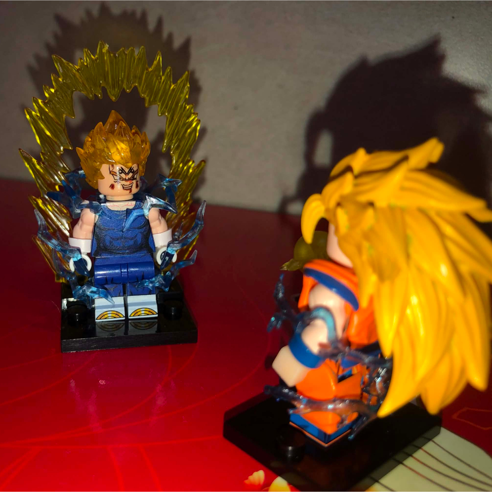 Lego character Vegeta SSJ 2 Majin