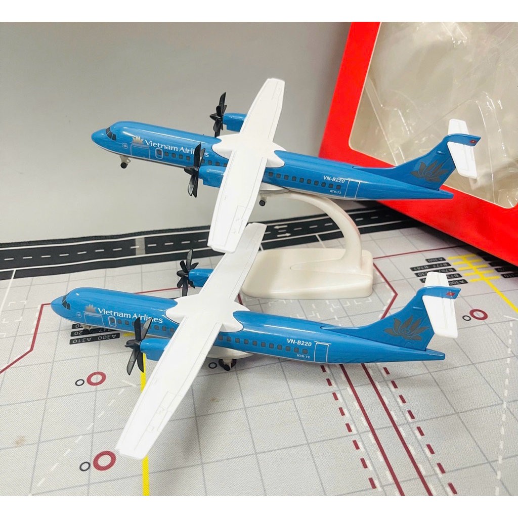 ATR 72 Vietnam Airlines เครื่องบินรุ่น (ชุดเครื่องบิน turboprop) VN-B220 Scale 1:130 โลหะที่สวยงามมา