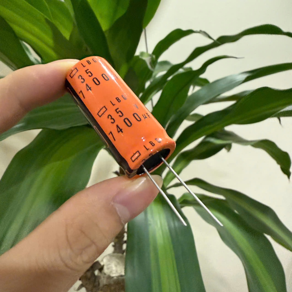 ชุดตัวเก็บประจุ LBG สีส้ม 7400uF 35V 18x40mm 3 ชิ้น