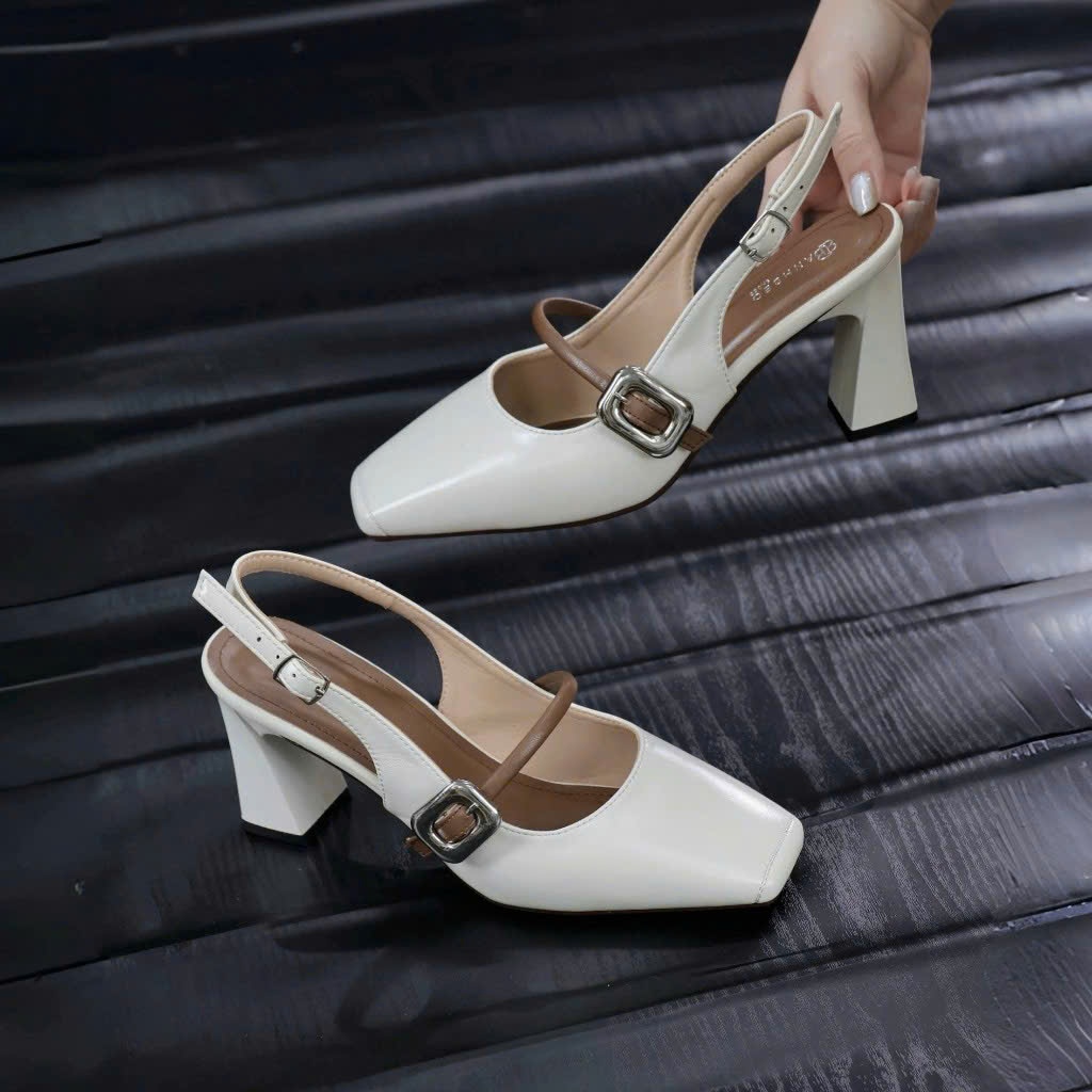 รองเท้าแตะผู้หญิง Square Toe Square Buckle Heel 7P NCSHOES J14