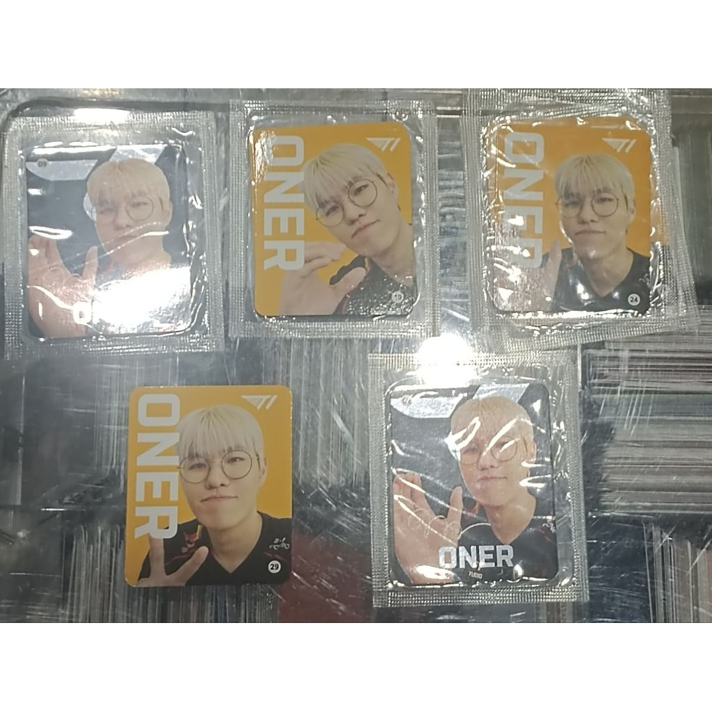 Photocard t1 x CU oner พิเศษสุดน่ารัก บงยู มินิโฟโต้การ์ดสุดน่ารัก