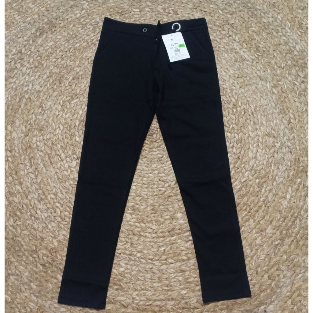 กางเกง UMi ผู้หญิงสุดสวย จาก Shop Size 30