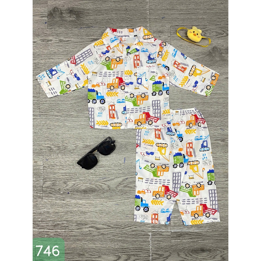 ชุดนอนแขนยาวเด็กผู้ชาย 4 - 16 กก. ใส่อยู่บ้านผ้าลินินลายน่ารักมากมาย