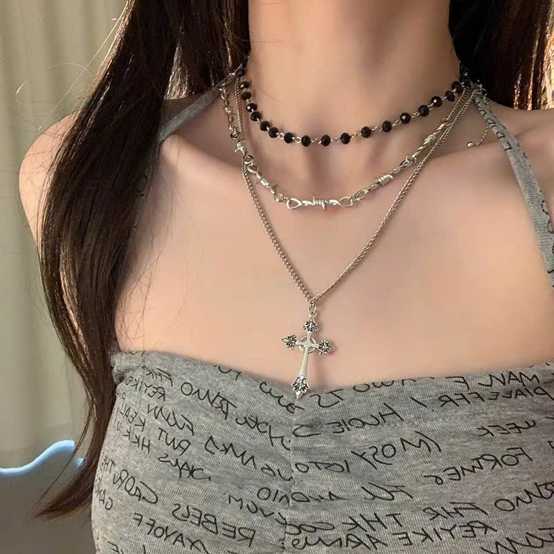 ชุดสร้อยคอไขว้ลูกปัดสีดําส่วนบุคคล y2k 3 ชิ้น