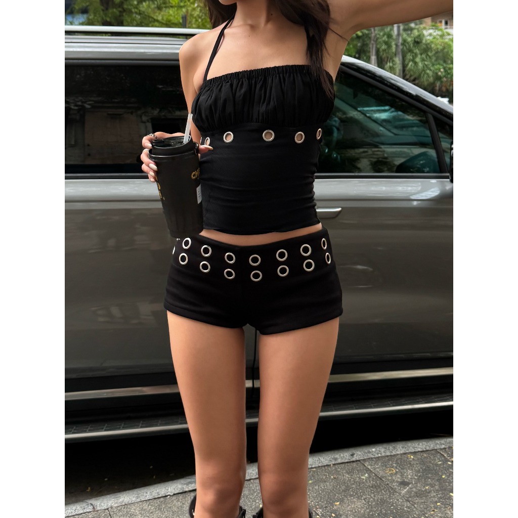 Umi TWENTI กางเกงขาสั้นขาสั้นสุดมีตาไก่