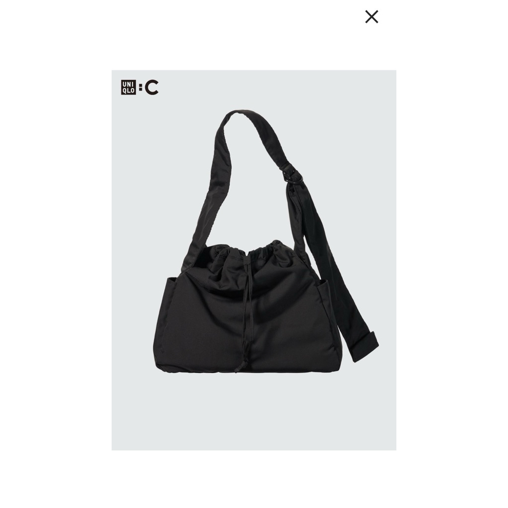 Uniqlo Puffy Bag****