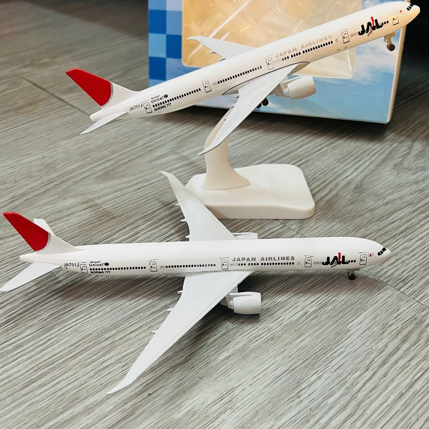 โบอิ้ง 777 JAL Japan Airlines (JA751J) รุ่นไฮเอนด์ สเกล 1:400 ล้อหล่อชิ้นเดียว
