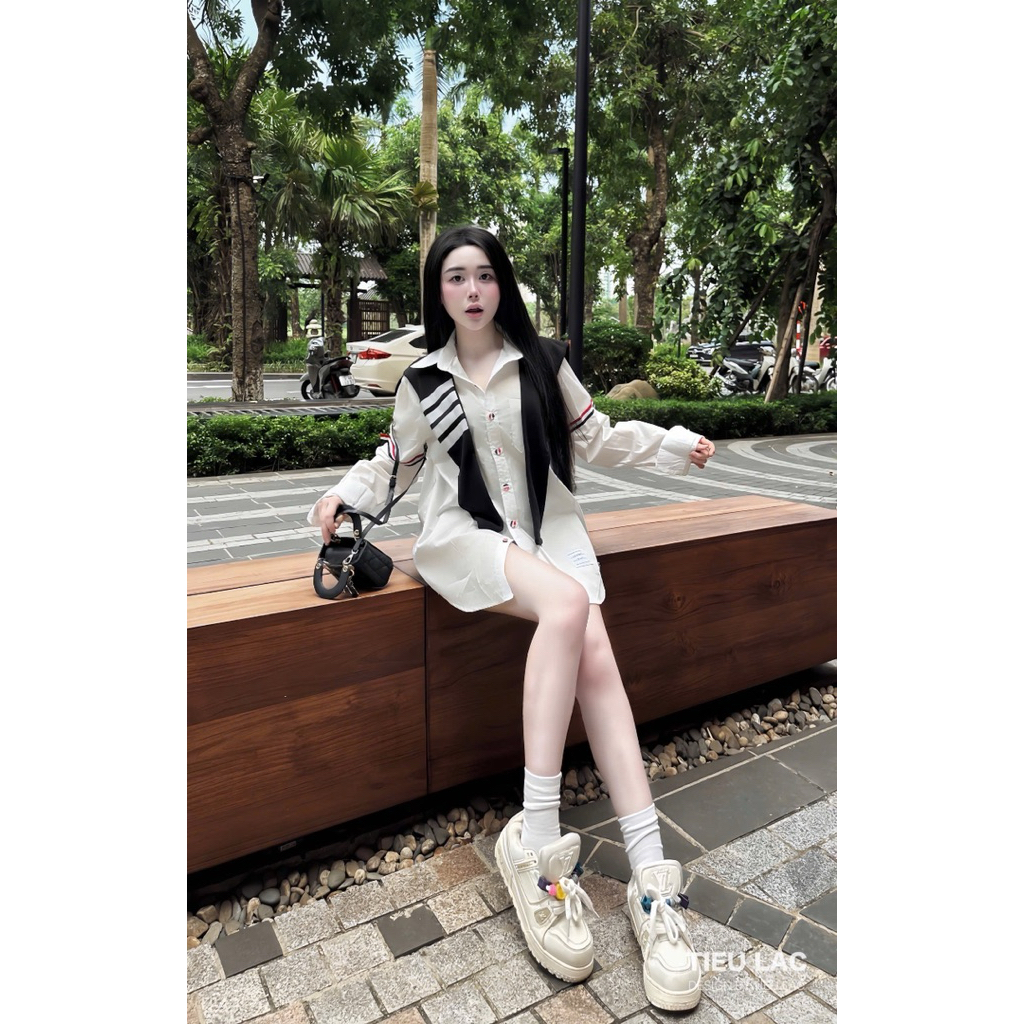 เสื้อเชิ้ตผู้หญิงพร้อมผ้าพันคอ Th0m ทรงหลวม บุคลิกภาพ a35