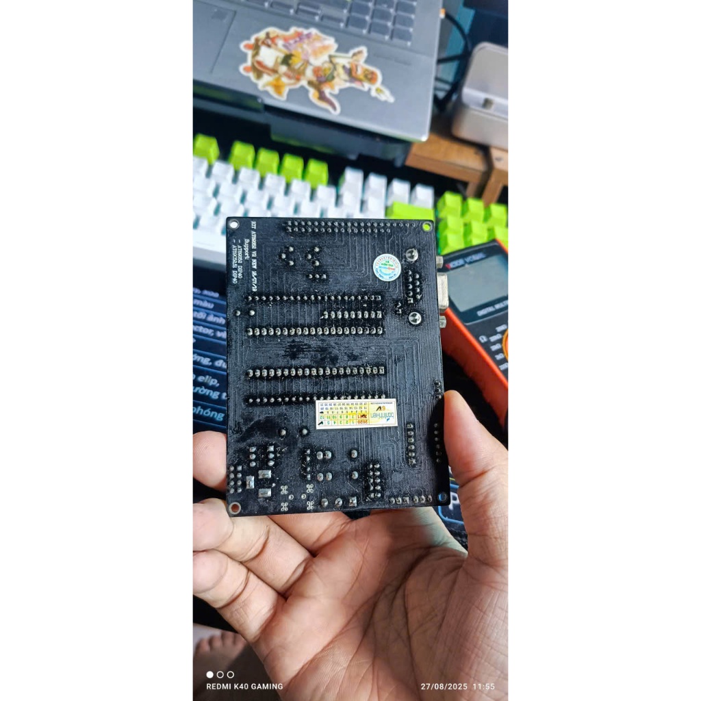 ADUINO และ CIRCUIT เป็น SILL LIVE สําหรับ BROTHERS บน RESCUE และ PLAY