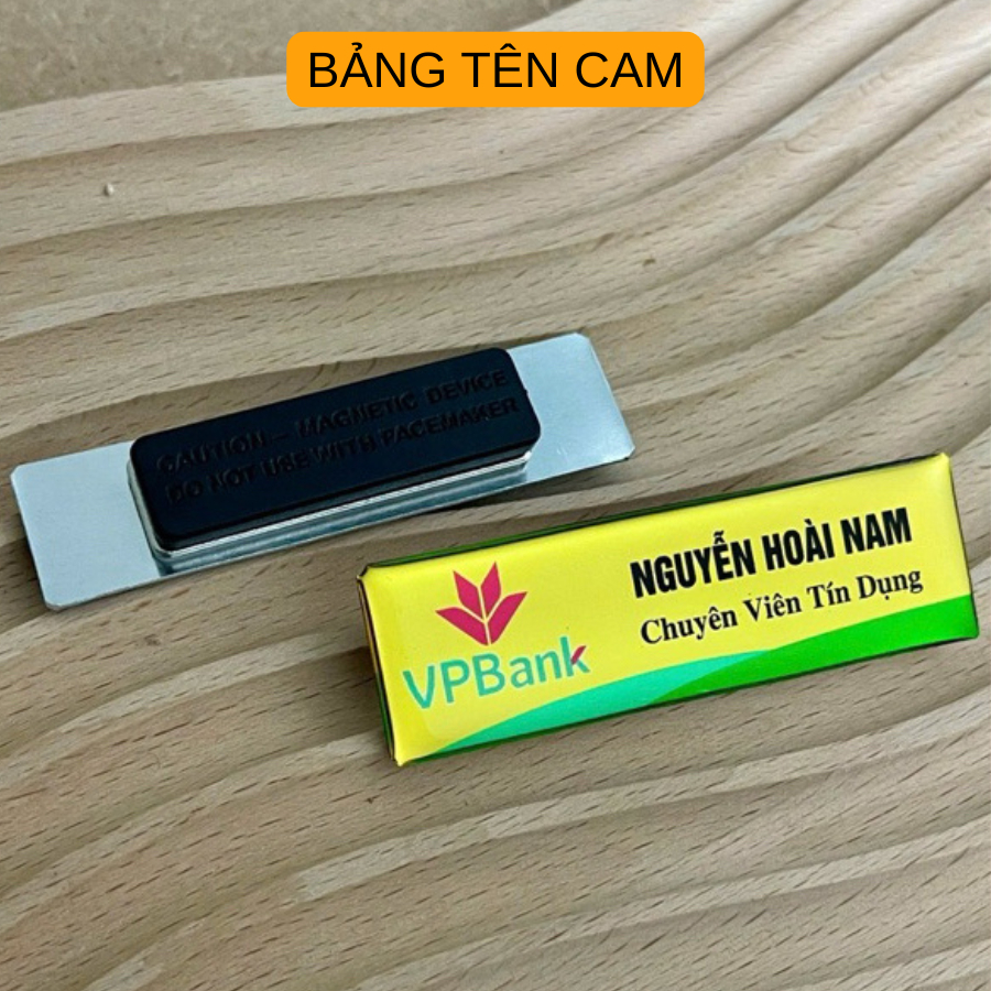 VPbank ป้ายชื่อพนักงาน | วัสดุอลูมิเนียมดิจิตอลเคลือบกาว (KT 70x20mm) - พิมพ์ตามความต้องการ