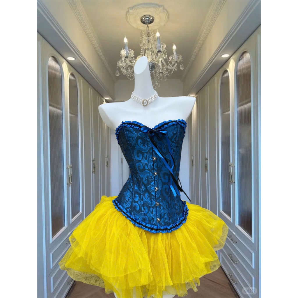 CORSET STORY- ชุดเครื่องแต่งกาย Snow White and the Seven Dwarfs ในเสื้อรัดตัวพร้อมกระโปรงบานสีเหลืองคลาสสิก