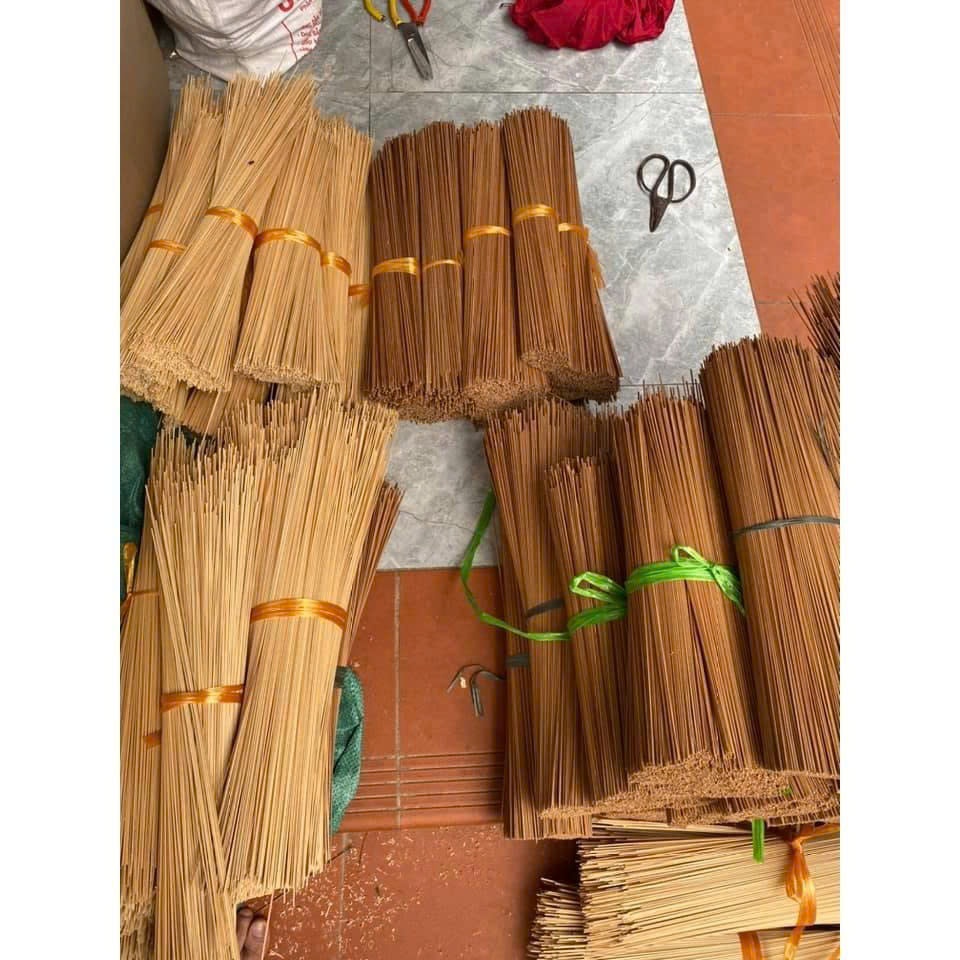 เพลาไม้ไผ่เก่ารักษาสี 500gr ยาว 50 ซม. ซี่ไม้ไม้ไผ่สําหรับนก Crested, นก, หลายขนาด