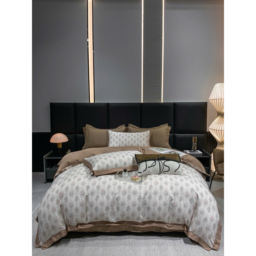 Mark Jacob 2025 ชุดเครื่องนอน - 4 ชิ้น พิมพ์ลายคมชัด มาพร้อมกระเป๋าของแท้