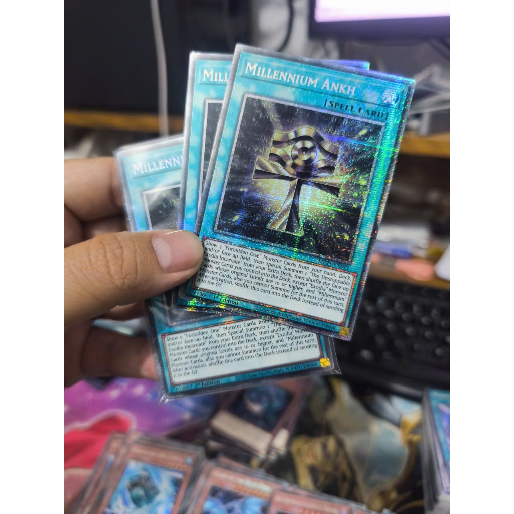 [Yugioh Funny Shop] การ์ด 1 ใบ MP25-EN011 Millennium Ankh" Starlight Rare