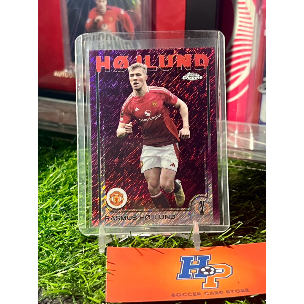 Rasmus Hojlund Purple Topps Finest UCL 2024/25 การ์ดฟุตบอล