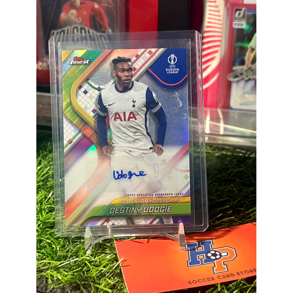การ์ดฟุตบอล Destiny Udogie ลายเซ็นต์ Topps Chrome Finest UCL 2024/25