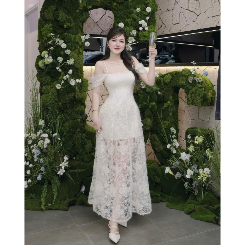 D857 BIGSIZE LONG FLOWER LACE 2-Strap OFF-Shoulder Dress