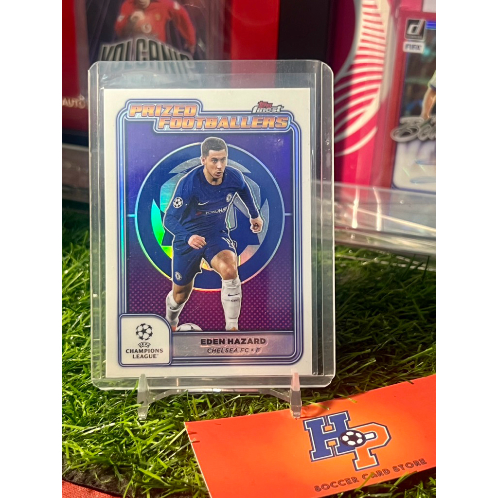 Eden Hazard นักฟุตบอลที่รางวัล Topps Chrome Finest UCL 2024/25