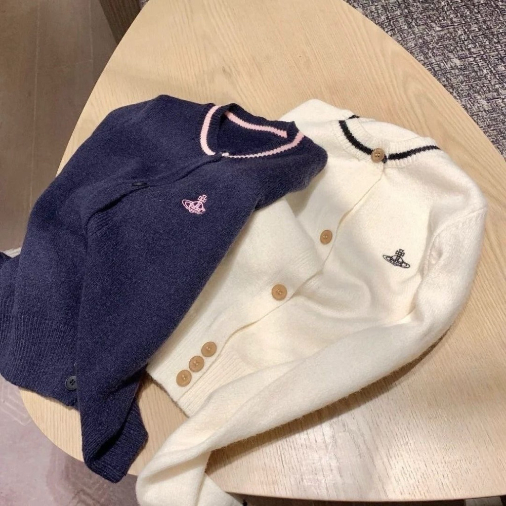 เสื้อสเวตเชิ้ต CANDIGAN พร้อมคอ QCC