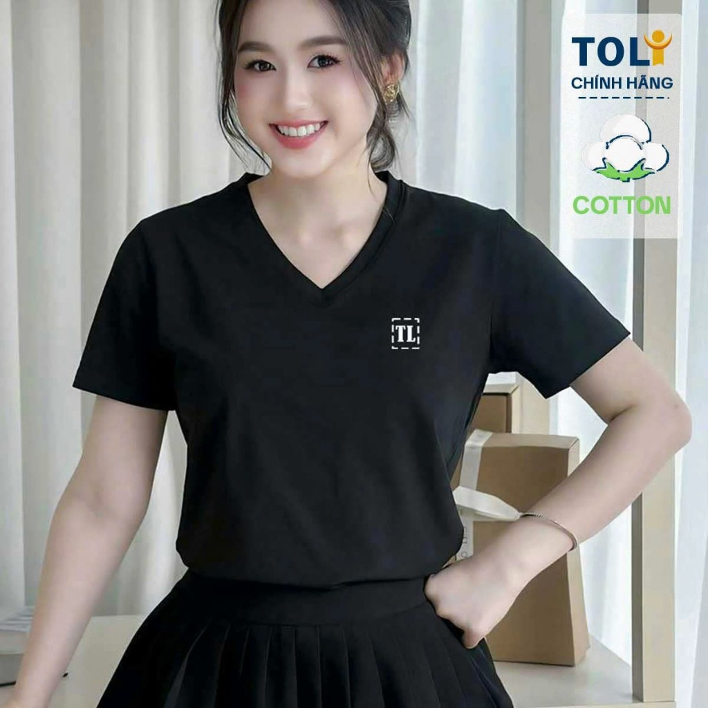 เสื้อยืดคอเต่าผู้หญิง โทลี PSA1101 - TL พิมพ์ลายอกซ้าย ทรงเข้ารูป ผ้าคอตตอน 4 ทางเนื้อนุ่ม