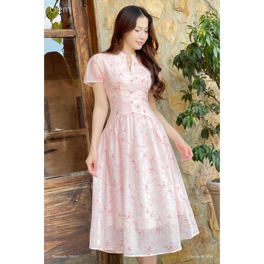 BEM Design เดรสลายดอกไม้สีฟ้าคอปกและแขนโบว์ (DR758 - DR817)