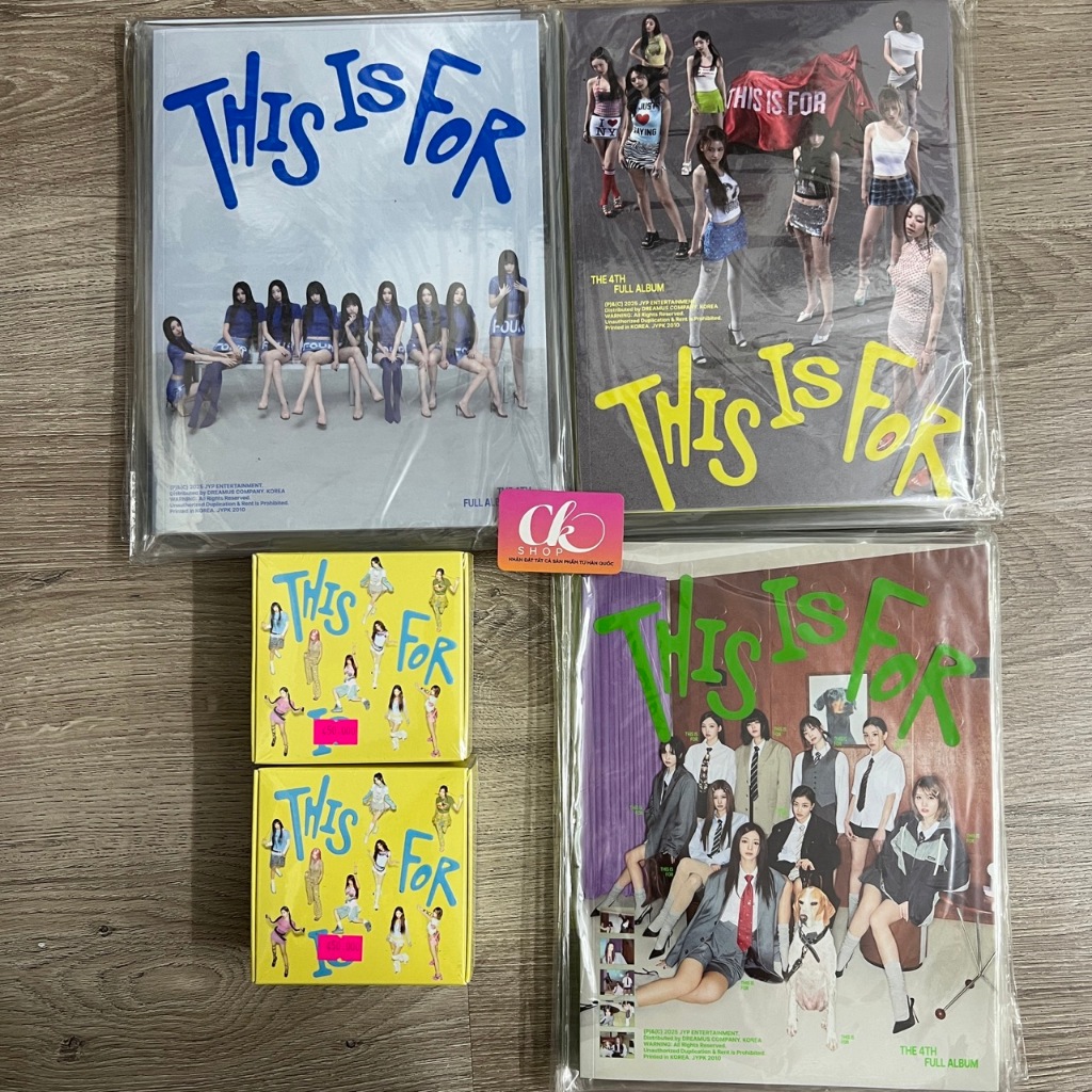 ภาพถ่ายอัลบั้ม TWICE - This Is For