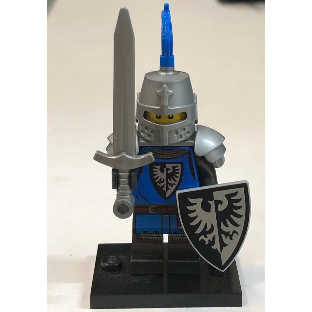 Lego Minifigures - Mini Black Falcon Knight - ฟิกเกอร์ Black Falcon Knight