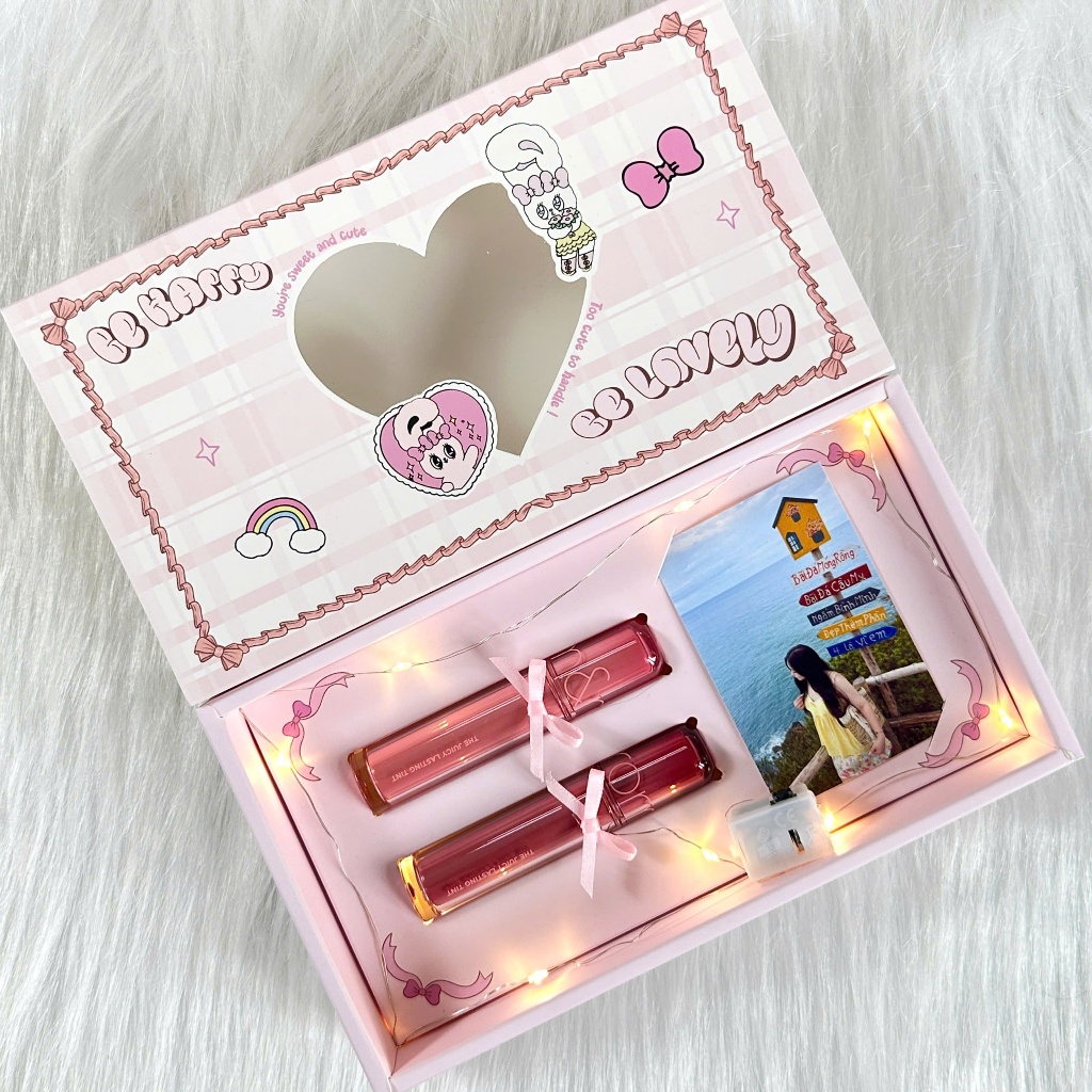 ESTHER BUNNY GIFT BOX พร้อมลิปสติก ROM&ND 1 หรือ 2 ชิ้น (แถมไฟฉายติดตั้งเอง) สําหรับแฟนสาวสุดน่ารัก 