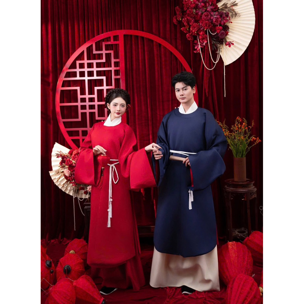 PAIR OF GREEN MENS/WOMENS PERMANENT SHIRT TO WEARIES, WEDDINGS, EVENTS, TAT PHOTOS