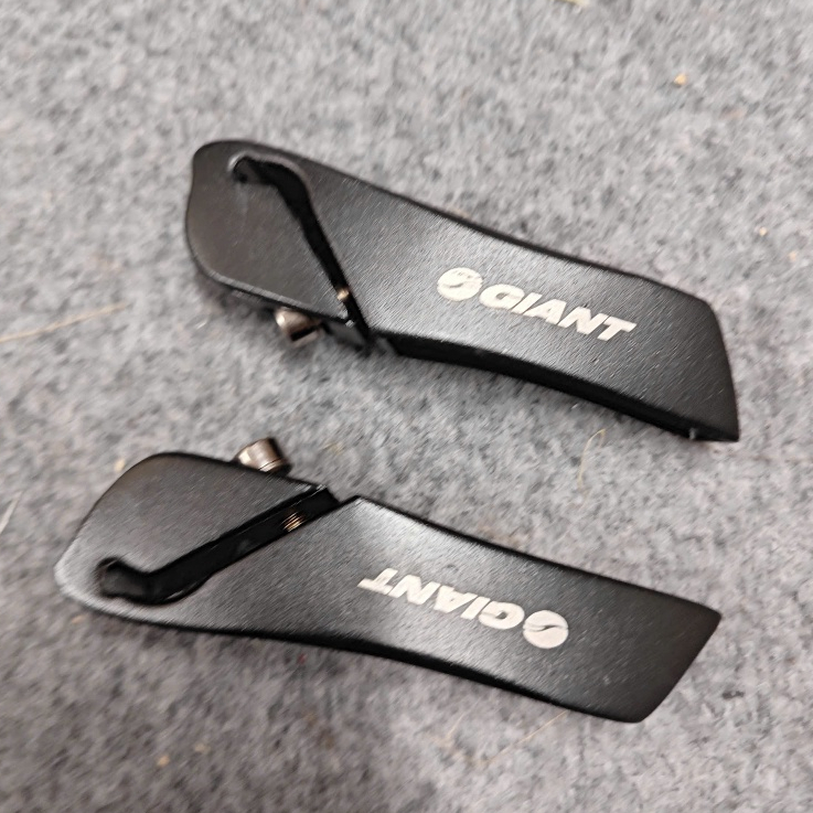 คู่ของแท้คุณภาพสูง Anti-Fatigue อลูมิเนียม Horned จักรยาน Handlebars