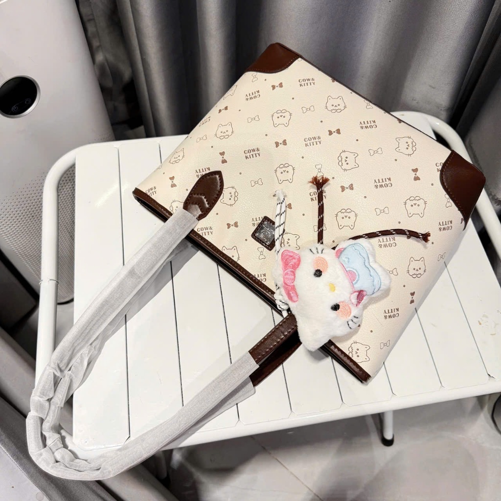 Hello Kitty Womens Pink Tote Bag กระเป๋าสะพายสไตล์น่ารัก - HT406 - รูปที่ 3