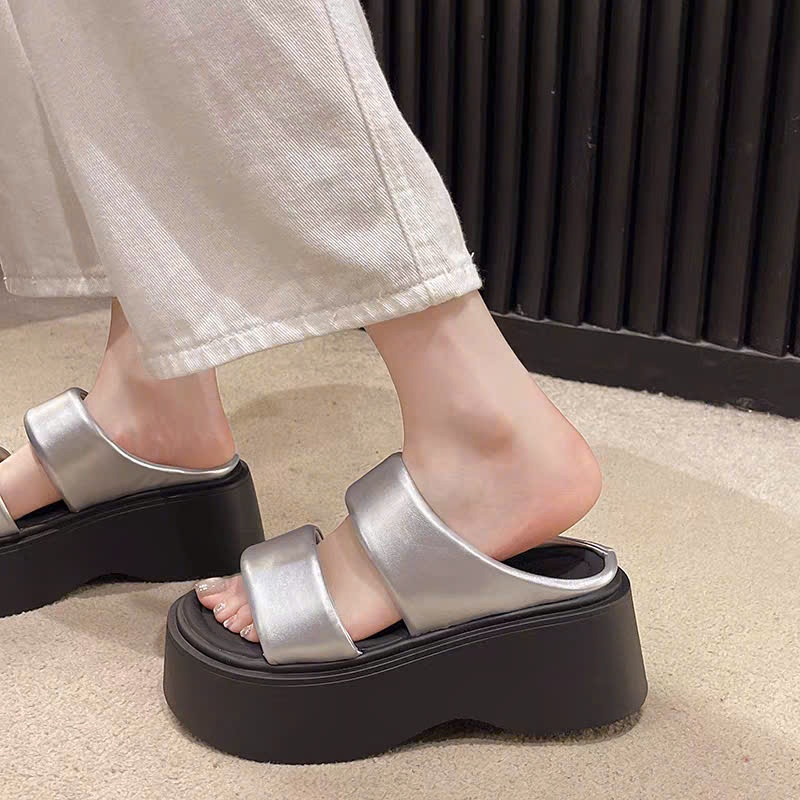 รุ่นใหม่ 7P SUPER SMOOTH LEATHER SLIPPERS TCN1