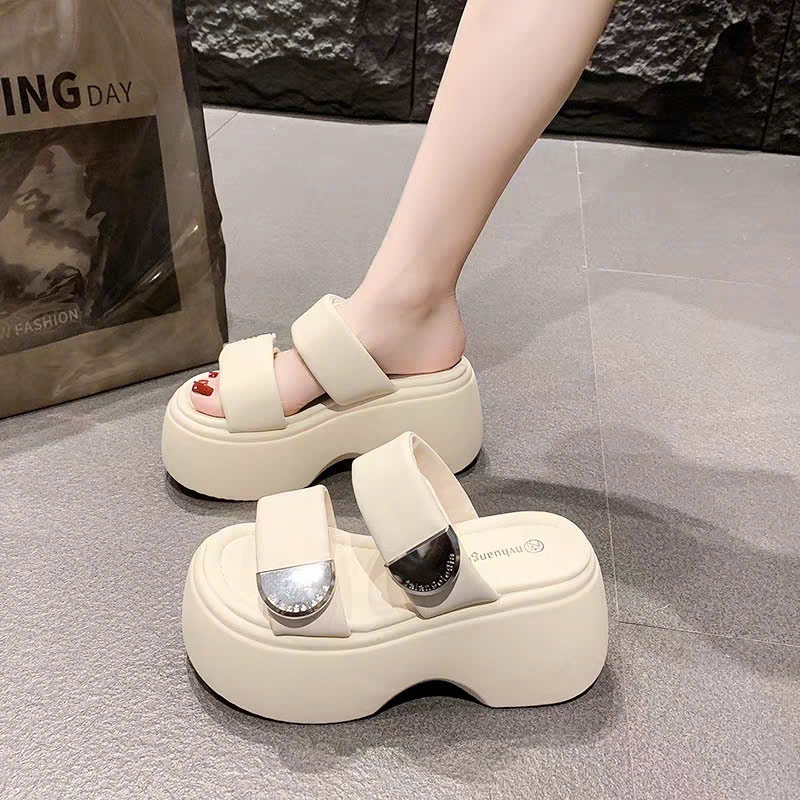2-SANDAL SLIPPERS พร้อมอุปกรณ์เสริม 7 ซม. หนังแท้คุณภาพสูง TCN1