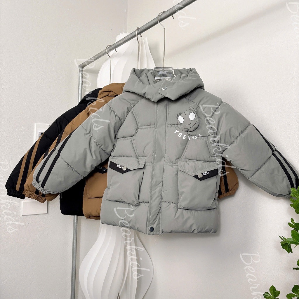[ Bearkids ] Superman Down Jacket ผ้าเคลือบหยาบพร้อมซับสักหลาดสําหรับเด็กผู้ชายจาก NEW 2025 MODEL