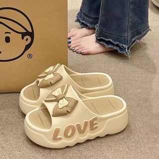 Dép bánh mi nÃ hinh no cute de dón 4cm chÃngtron chät liéu PVC khÃng thám nuÃc