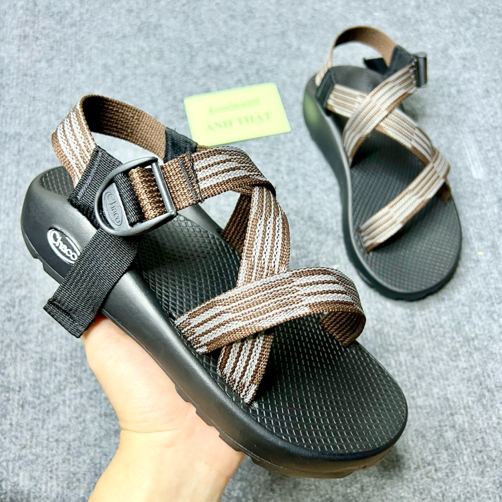 รองเท้าแตะผู้ชาย Depw Chaco พร้อมสายร่มรองเท้าแตะผู้ชาย Chaco D24