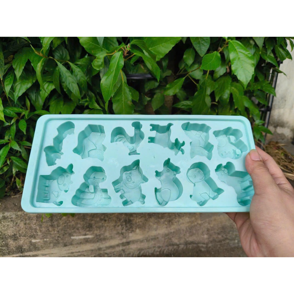 Vi Stone 12 Zodiac Animals Vi Hung