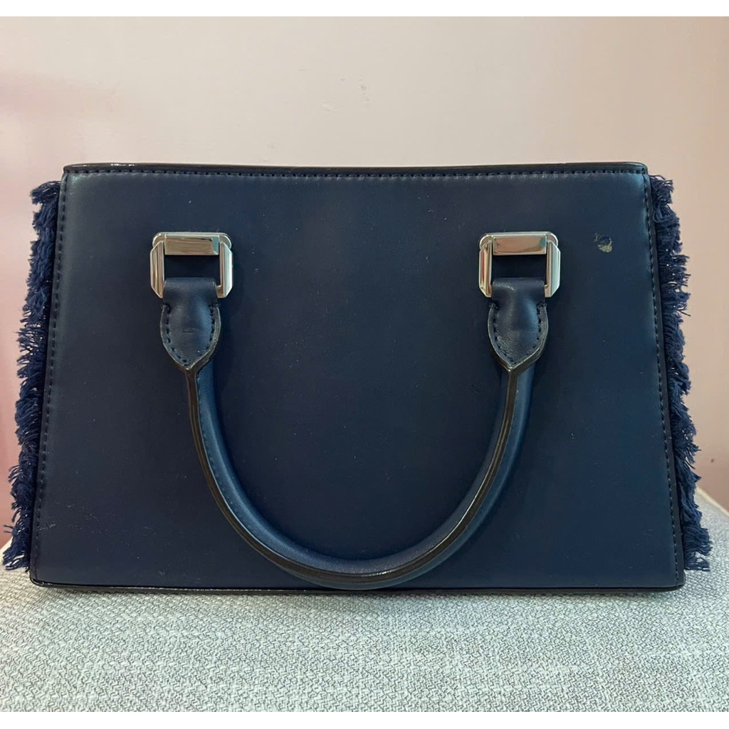 CHARLES & KEITH PEDRO AND CHARLES BAG & KEITH 90%